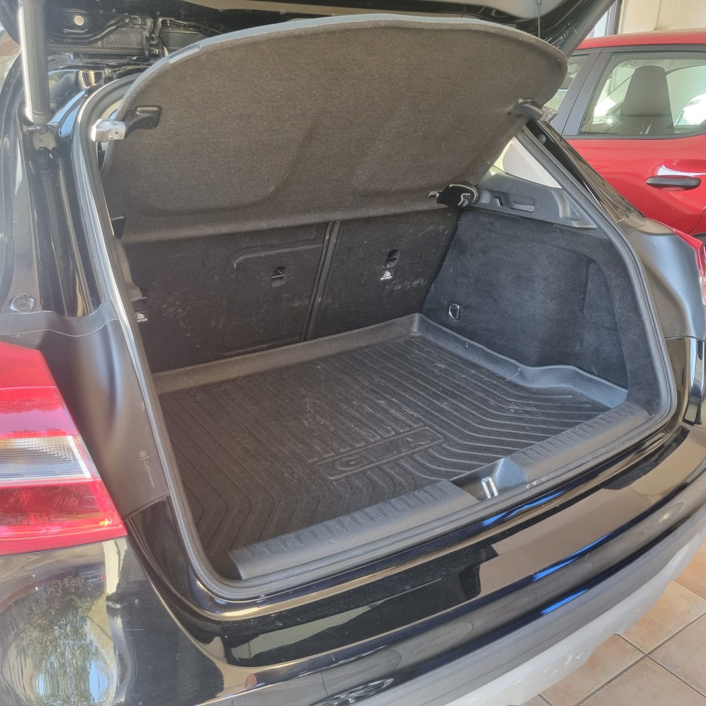 MERCEDES GLA 180d Business automatico 7G TETTO PANORAMICO