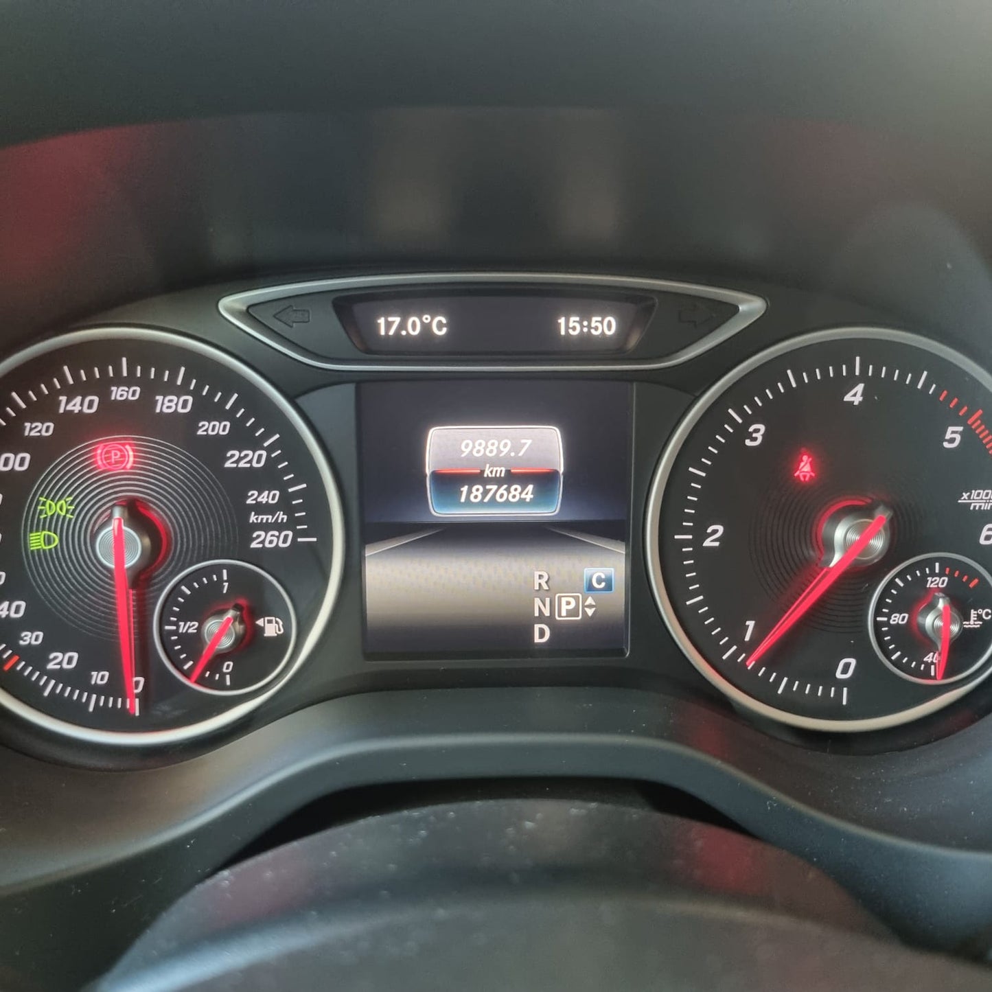 MERCEDES GLA 180d Business automatico 7G TETTO PANORAMICO