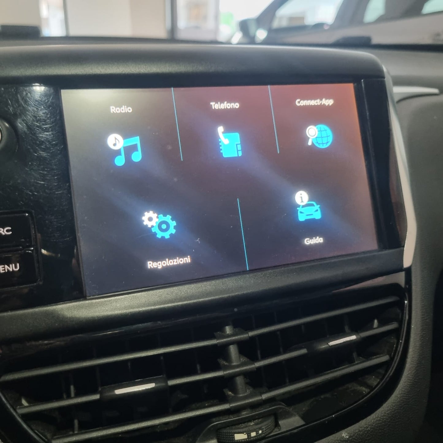 PEUGEOT 208 1.6 HDI 75CV ACTIVE – MY2017
