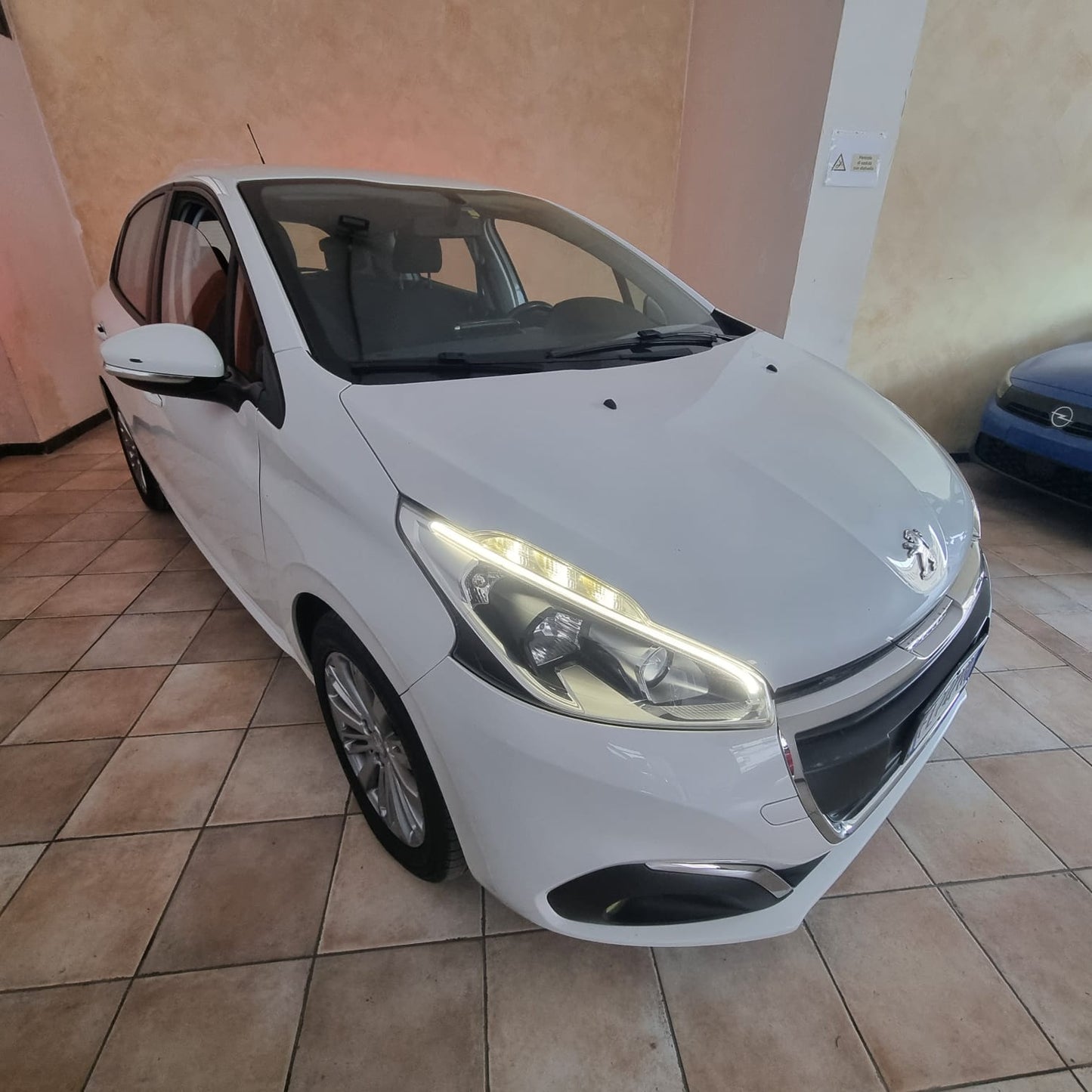 PEUGEOT 208 1.6 HDI 75CV ACTIVE – MY2017