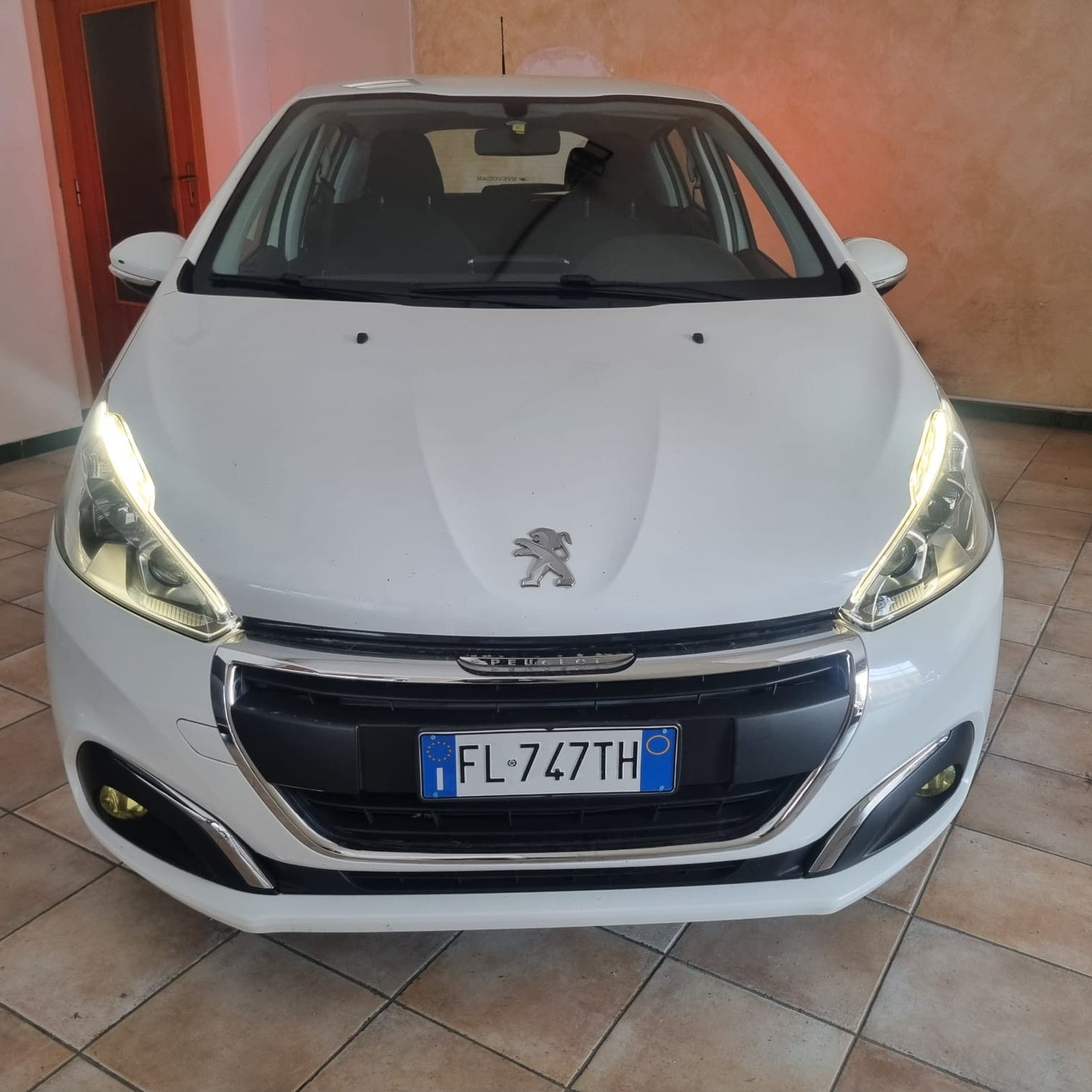 PEUGEOT 208 1.6 HDI 75CV ACTIVE – MY2017