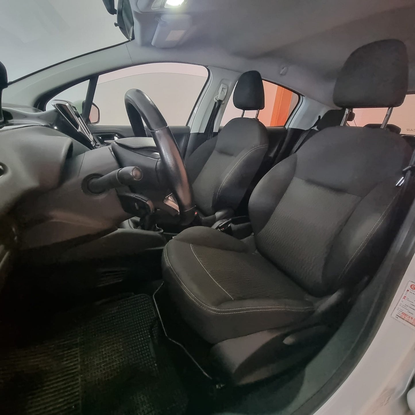 PEUGEOT 208 1.6 HDI 75CV ACTIVE – MY2017