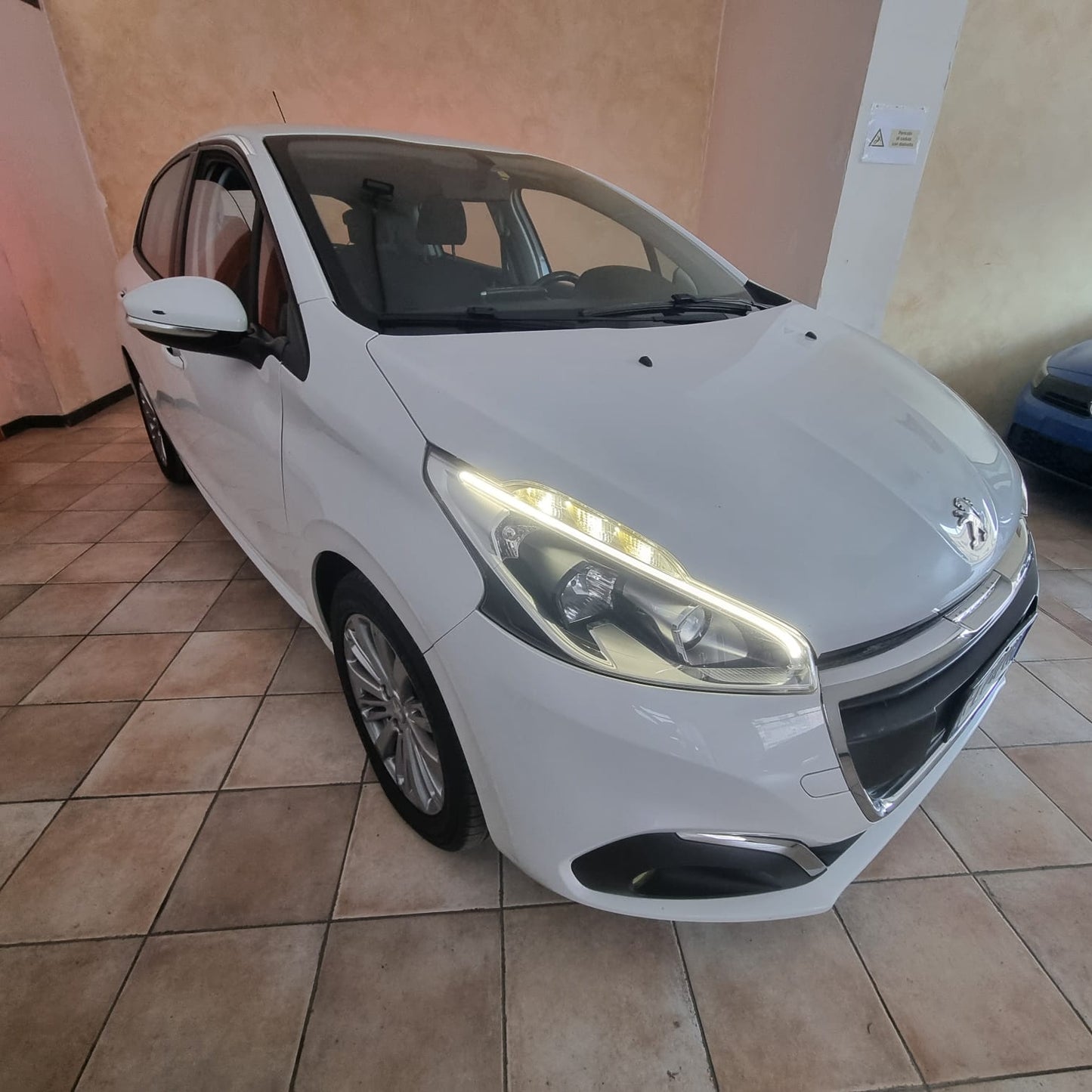 PEUGEOT 208 1.6 HDI 75CV ACTIVE – MY2017