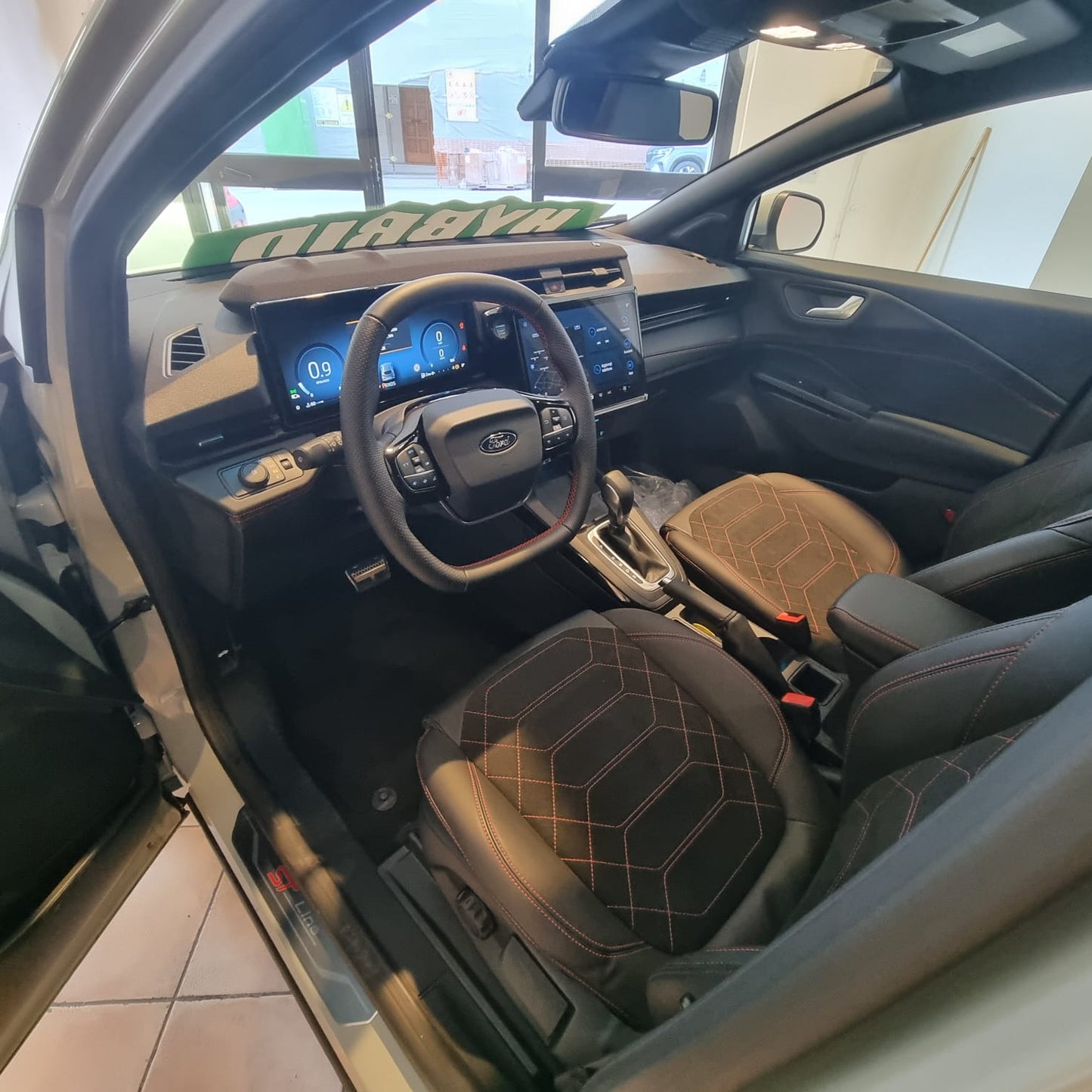 Ford Puma Titanium 1.0 EcoBoost Hybrid 155CV - Automatica