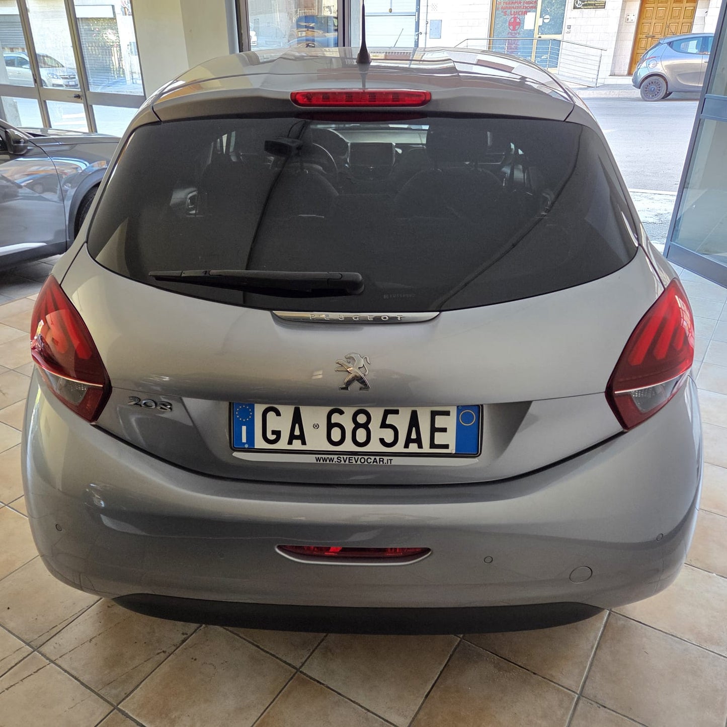 PEUGEOT 208 SIGNATURE 1.5 BlueHDi 100CV – MY2020