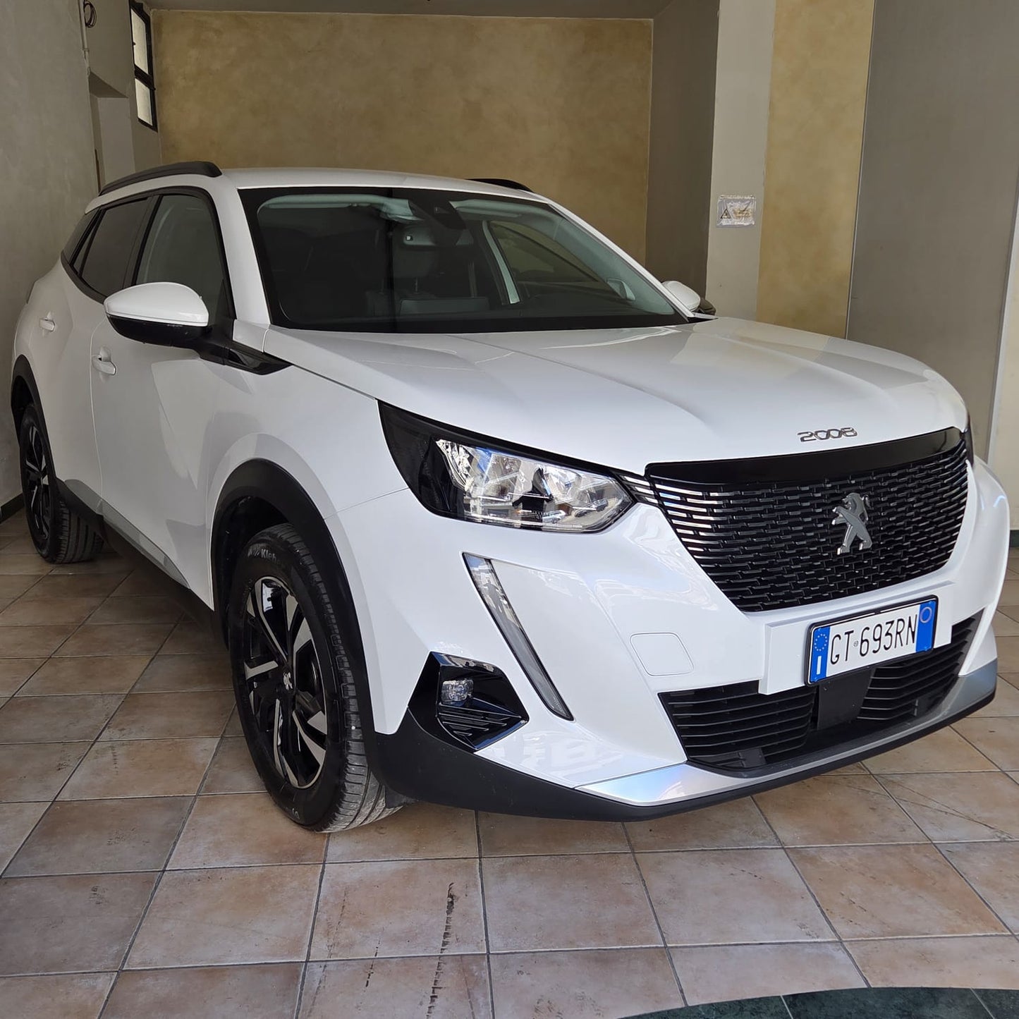 Peugeot 2008 Allure Pack 1.5 BlueHDi 130 CV EAT8