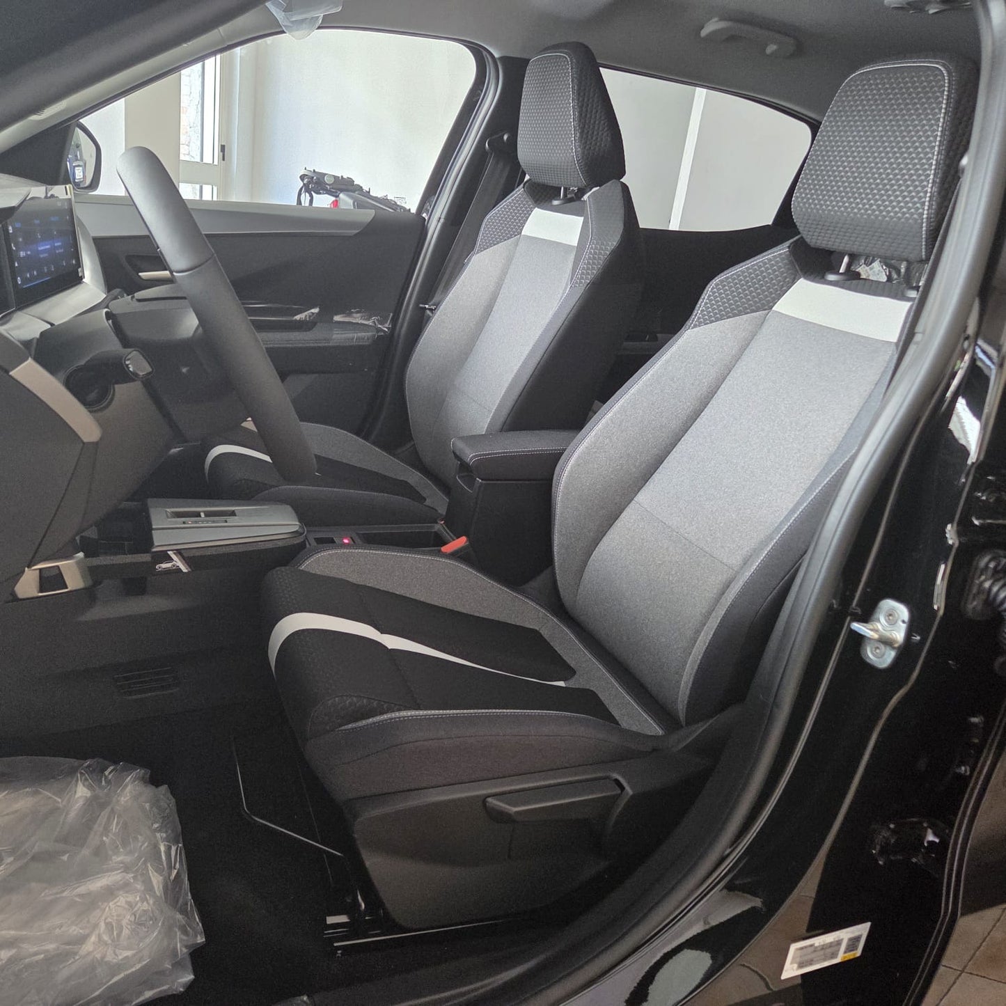 Opel Frontera GS Hybrid 145cv EDCT – Nuova