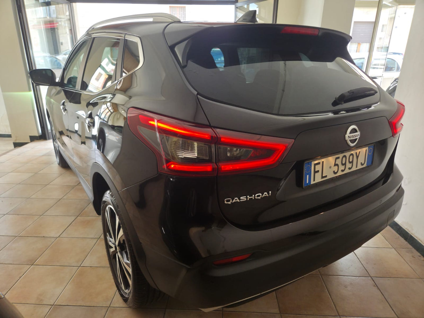 NISSAN QASHQAI N-CONNECTA 1.5 dci 110cv