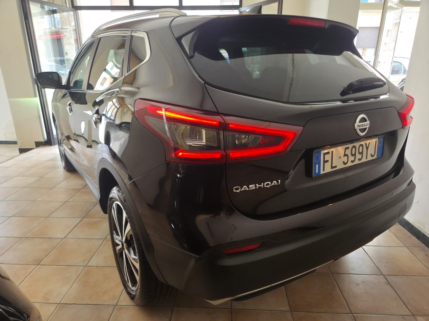 NISSAN QASHQAI N-CONNECTA 1.5 dci 110cv