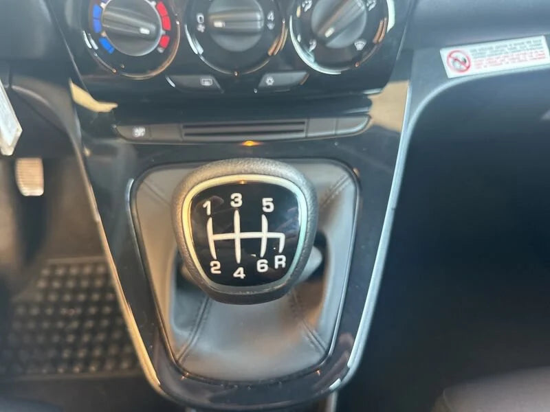 Lancia Ypsilon III 2021 1.0 firefly hybrid Gold Plus 70cv AZIENDALE CON SOLO 8.894 Km