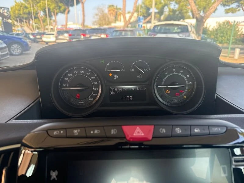 Lancia Ypsilon III 2021 1.0 firefly hybrid Gold Plus 70cv AZIENDALE CON SOLO 8.894 Km