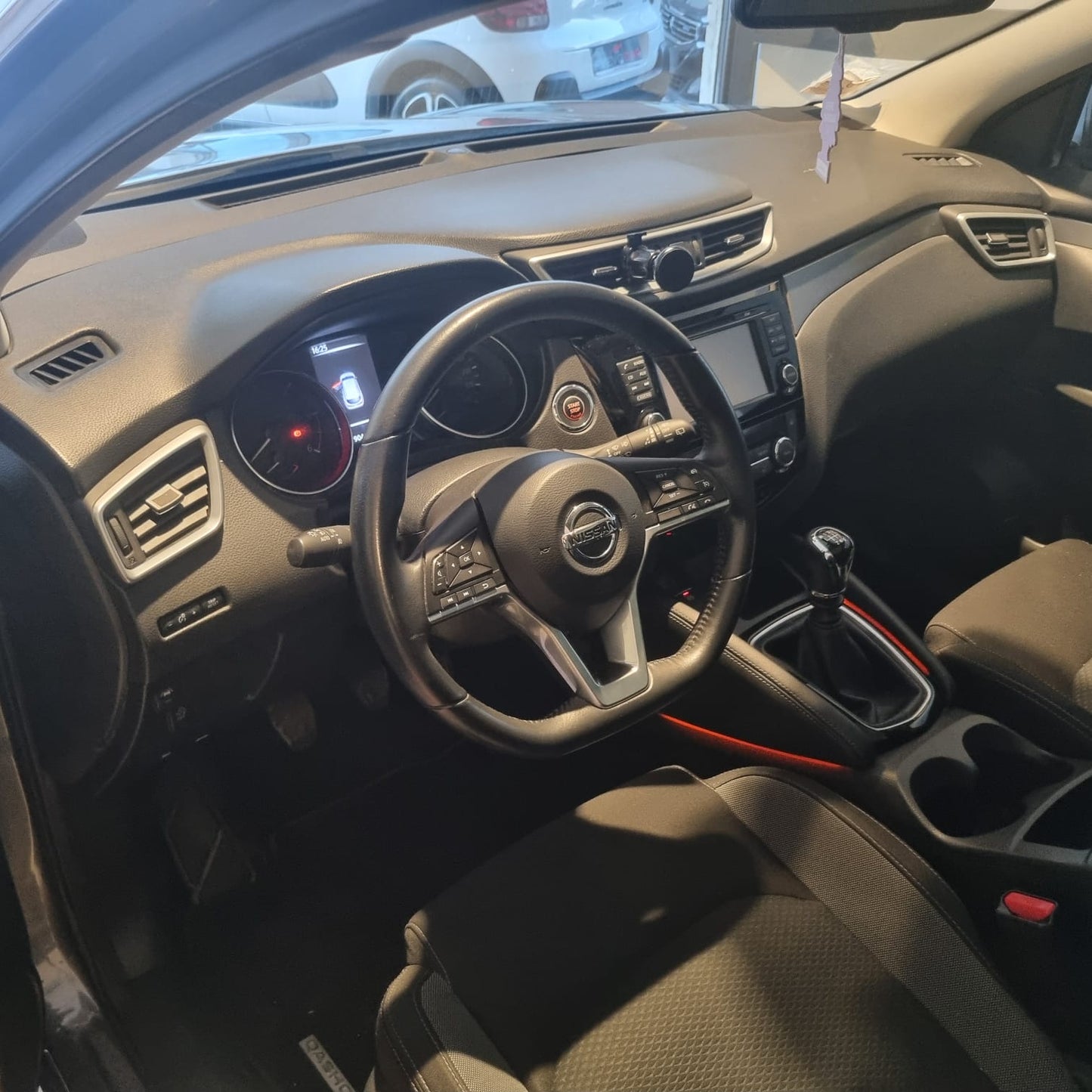 NISSAN QASHQAI N-CONNECTA 2018 1.5 dci 110cv