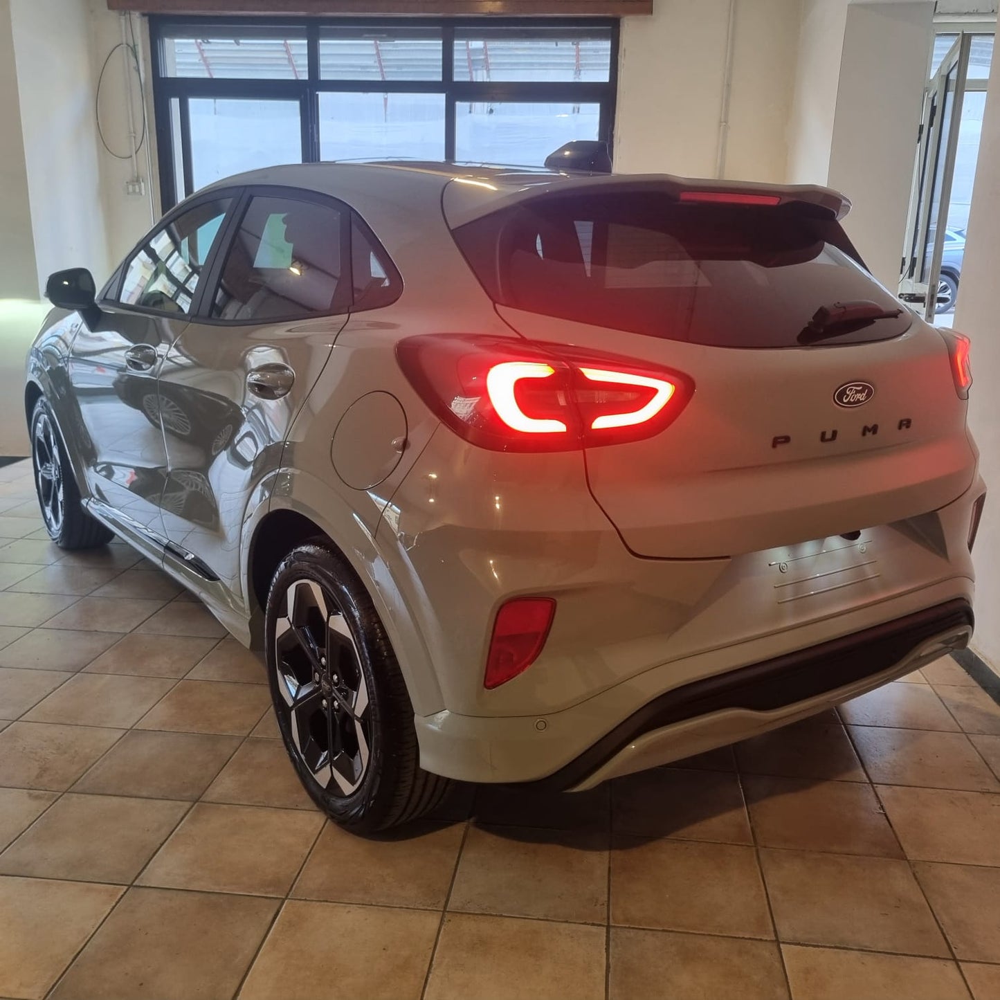 Ford Puma Titanium 1.0 EcoBoost Hybrid 155CV - Automatica