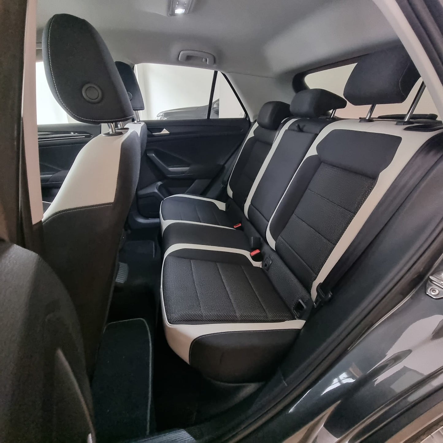 VOLKSWAGEN T-ROC 1.6 TDI SCR ADVANCED BLUEMOTION TECHNOLOGY