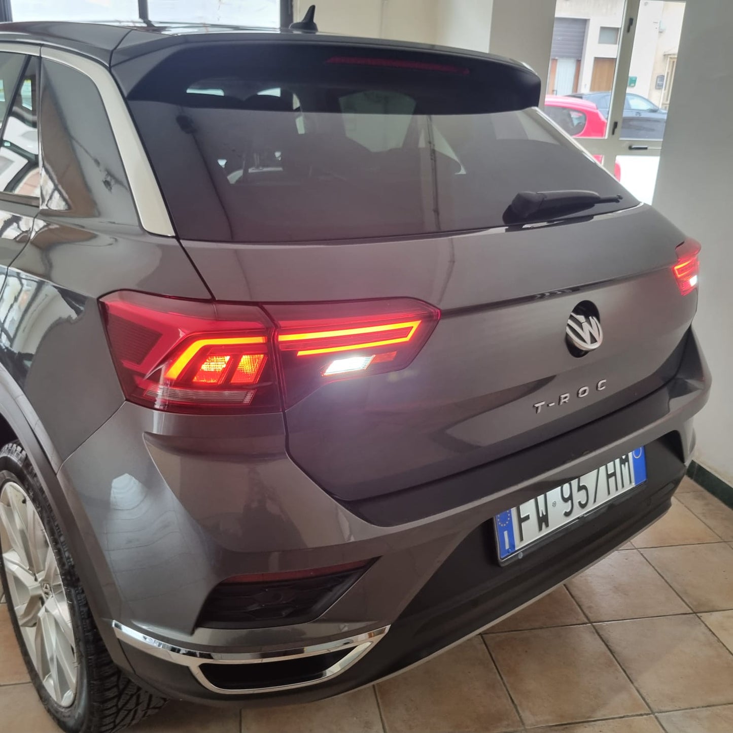 VOLKSWAGEN T-ROC 1.6 TDI SCR ADVANCED BLUEMOTION TECHNOLOGY