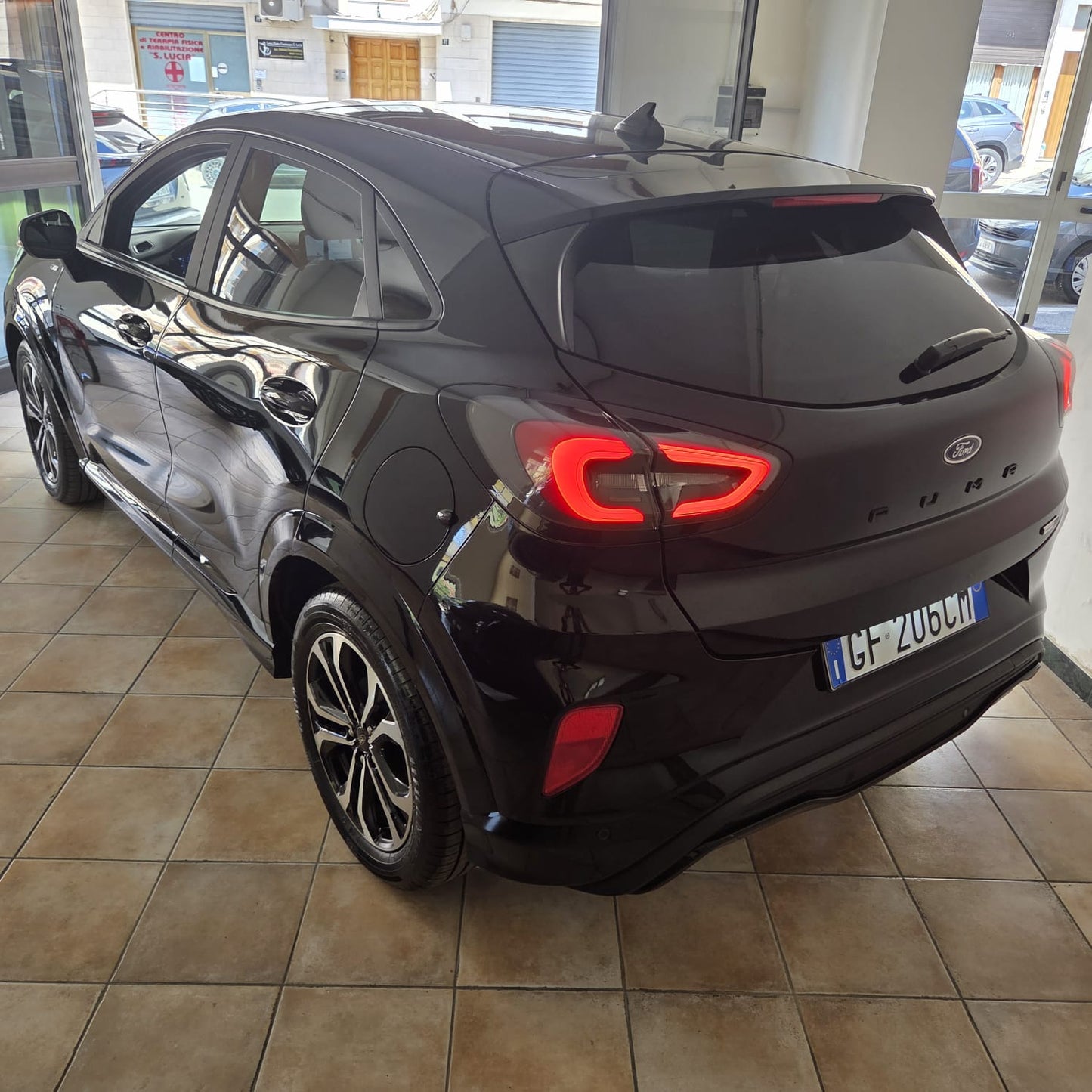 Ford Puma 1.0 EcoBoost H‑ST‑Line S 125 CV –hybrid- Benzina/Elettrica