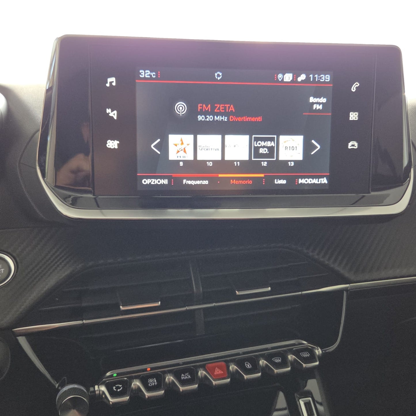 Peugeot 2008 Allure Pack 1.5 BlueHDi 130 CV EAT8