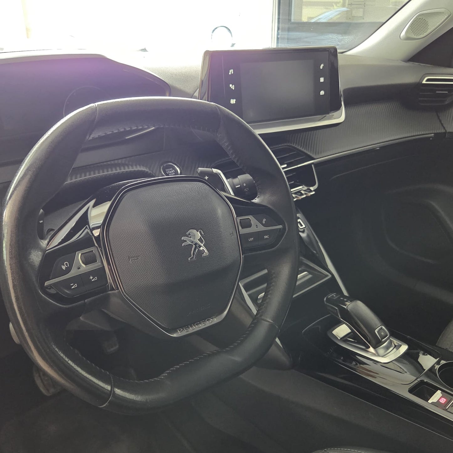 Peugeot 2008 Allure Pack 1.5 BlueHDi 130 CV EAT8