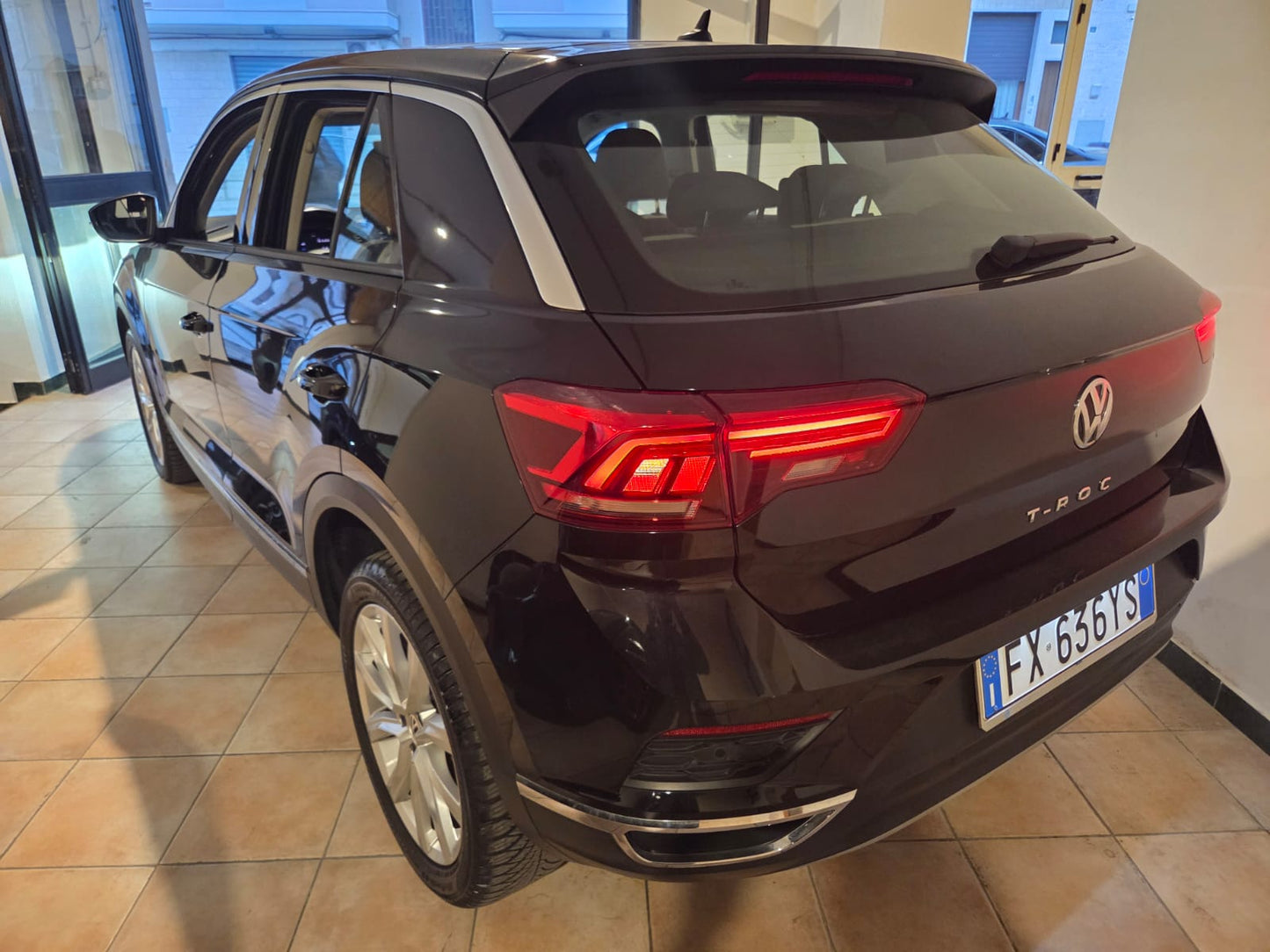 VOLKSWAGEN T-ROC 1.6 TDI SCR ADVANCED BLUEMOTION TECHNOLOGY