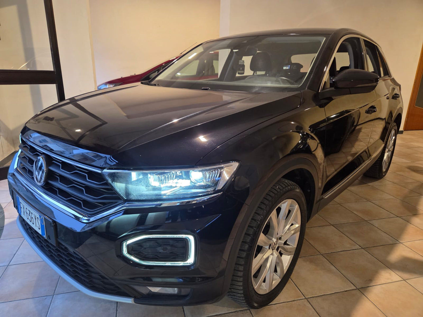 VOLKSWAGEN T-ROC 1.6 TDI SCR ADVANCED BLUEMOTION TECHNOLOGY