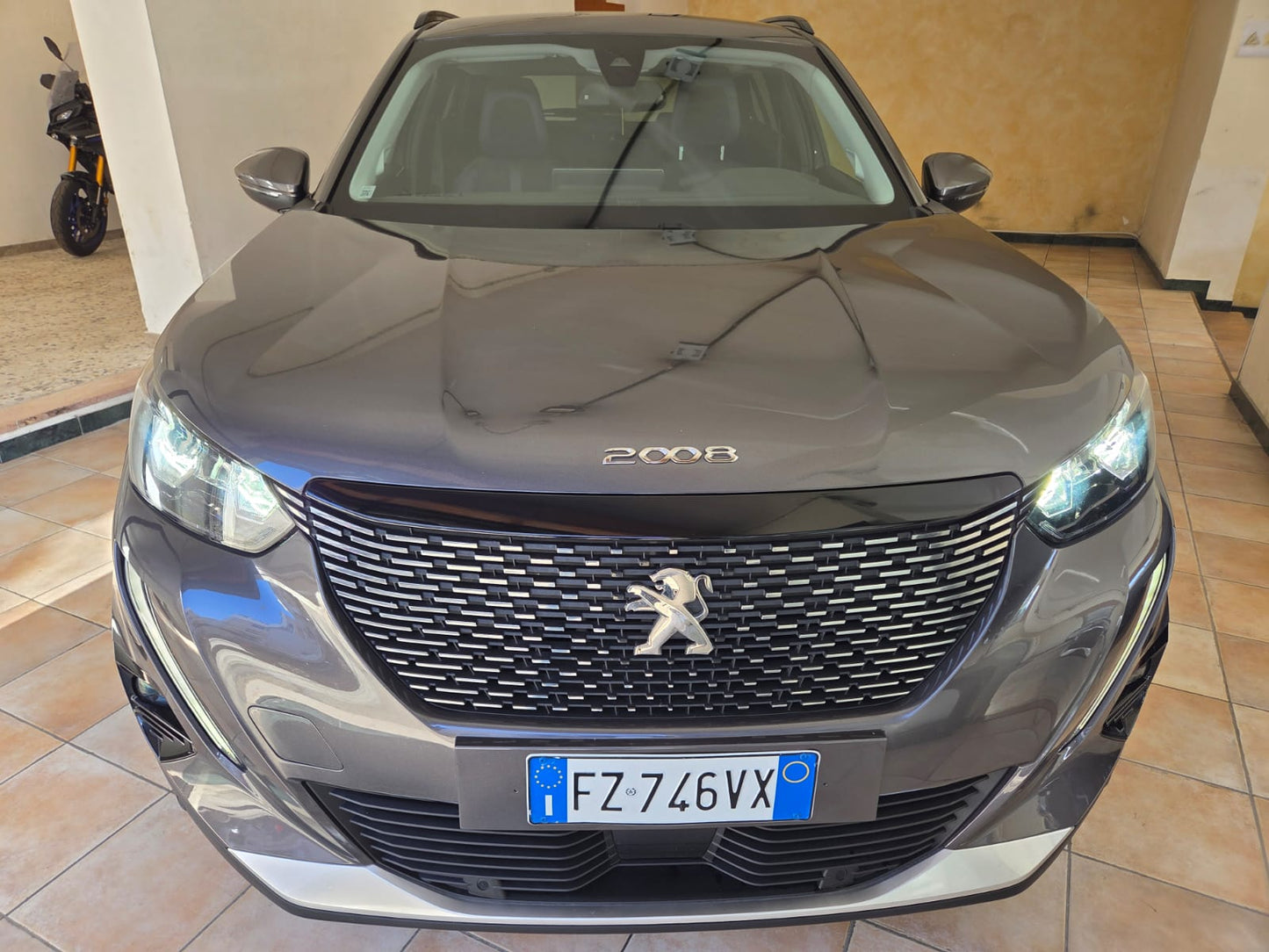 Peugeot 2008 Allure Pack 1.5 BlueHDi 100 CV MANUALE
