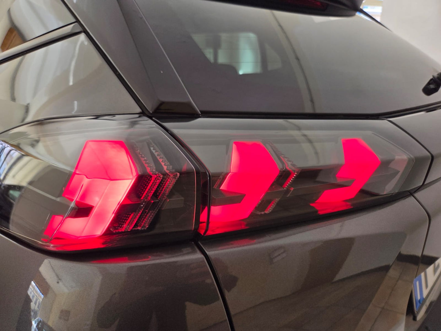 Peugeot 2008 Allure Pack 1.5 BlueHDi 100 CV MANUALE