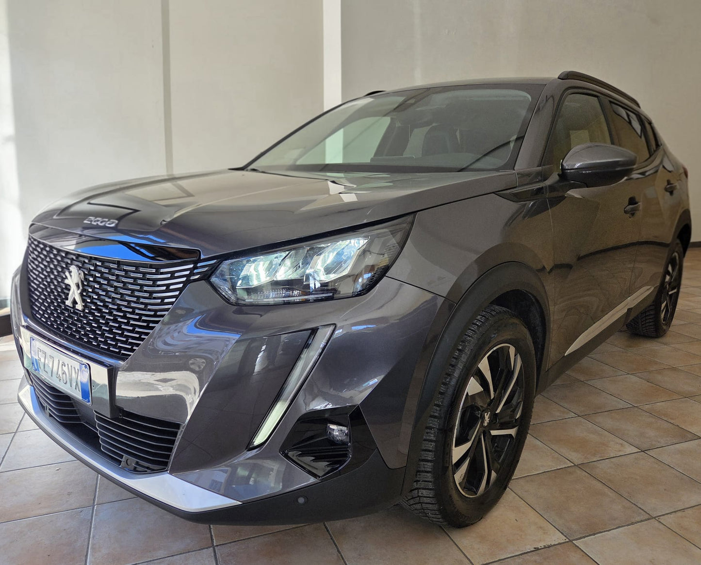 Peugeot 2008 Allure Pack 1.5 BlueHDi 100 CV MANUALE