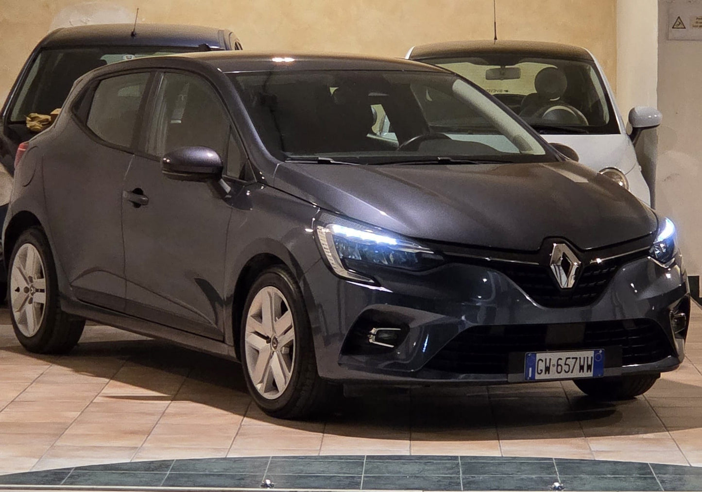 RENAULT CLIO 1.0 Tce 90cv TURBO 6Marce IN ARRIVO