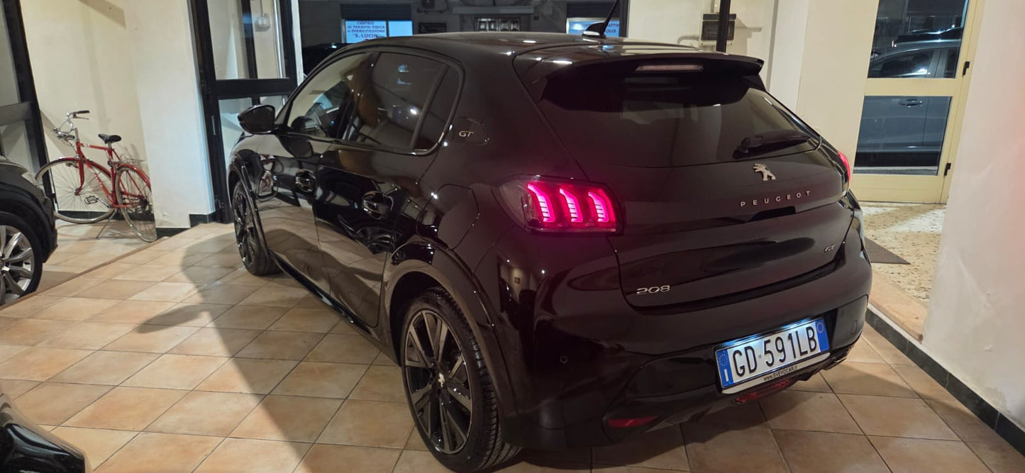 Peugeot 208 GT – 1.5 BlueHDi 100 CV – Manuale – 2021
