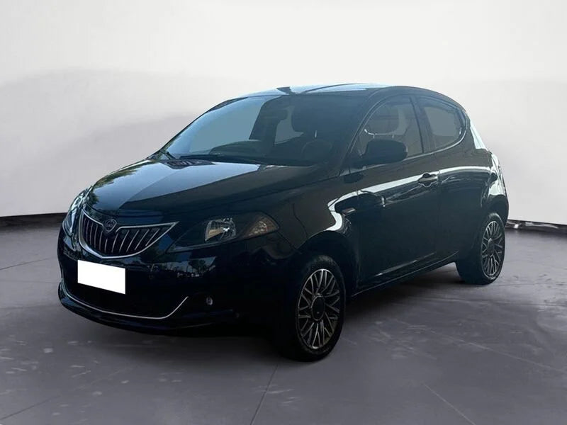 Lancia Ypsilon III 2021 1.0 firefly hybrid Gold Plus 70cv AZIENDALE CON SOLO 8.894 Km